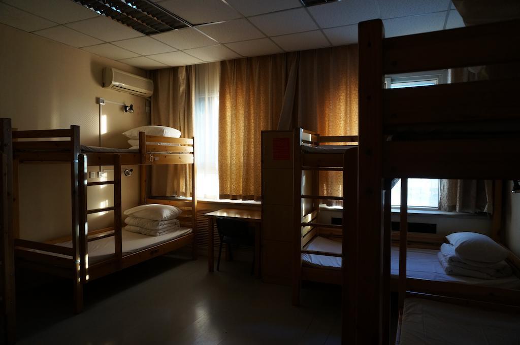 Beijing Sanlitun Hostel Rom bilde
